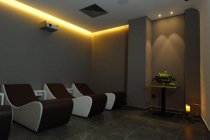 Hotel Up Wellness & Spa 포자 외부 사진