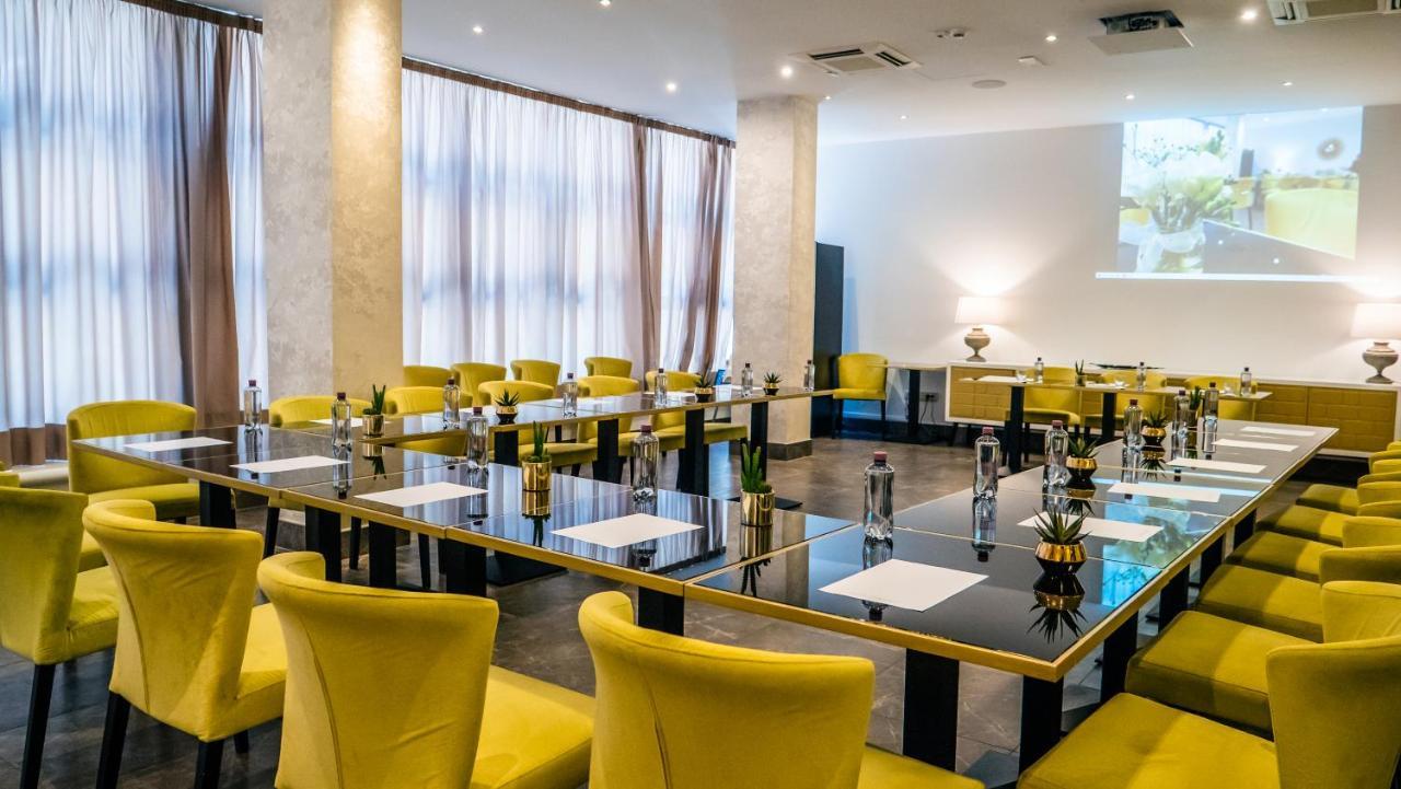 Hotel Up Wellness & Spa 포자 외부 사진